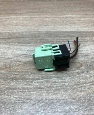 BMW 5 E60 E61 Other relay 8373700 WithPlug