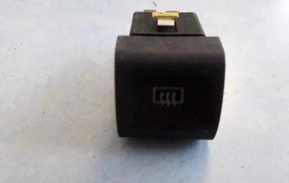 Opel Vectra B Windscreen/window heater switch 90457319 590089