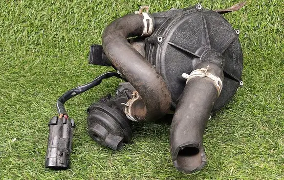 Opel Frontera B Secondary air pump 91147820 72188006