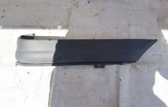 Rear bumper corner part panel trim