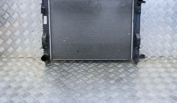 Dacia Sandero Coolant radiator 214107326R