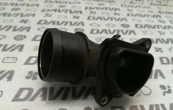 Opel Zafira B Intercooler hose/pipe 13223399
