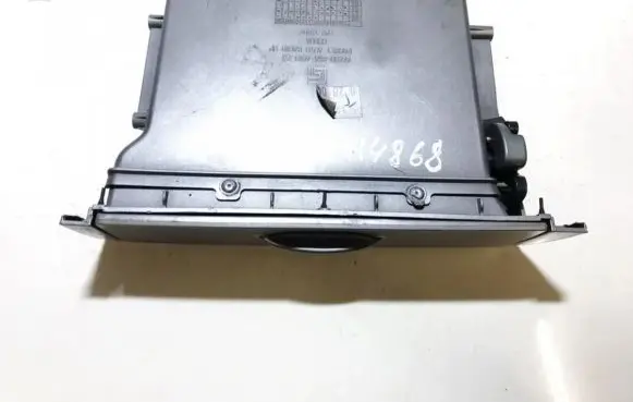 Glove box
