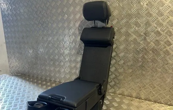 Mercedes-Benz GL X166 Rear seat armrest 