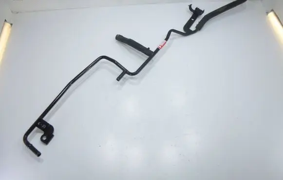 Volkswagen PASSAT B8 Engine coolant pipe/hose 3Q0121070G