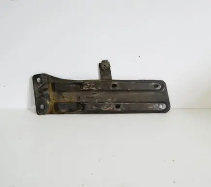 Mercedes-Benz E W212 Other engine bay part A2122420432