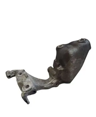 Renault Trafic III (X82) EGR valve cooler bracket A6261410040 147174072R