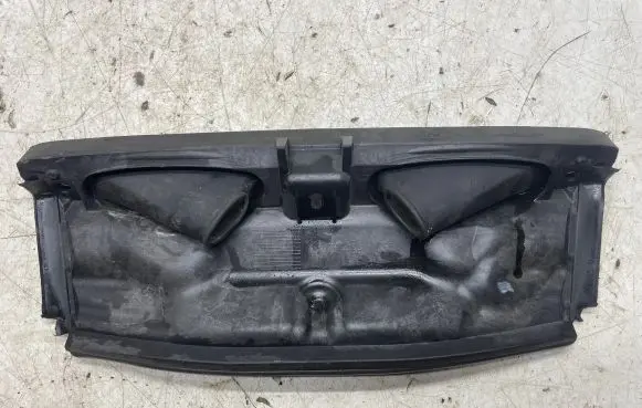 BMW X1 E84 Other engine bay part 9175860 15677210