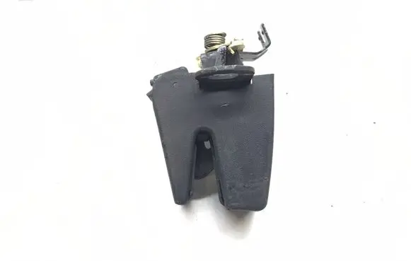 Loading door lock