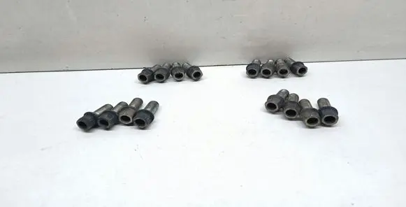 Audi A4 S4 B8 8K Nuts/bolts 