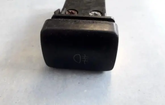 Nissan Primera Fog light switch 