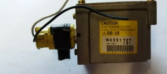 Mitsubishi Pajero Airbag deployment crash/impact sensor MR551787