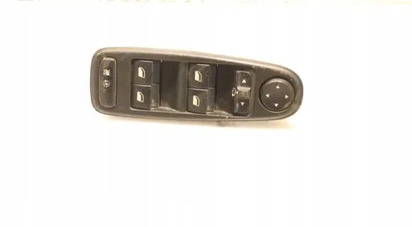 Citroen C4 I Electric window control switch 96639383ZD