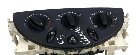 Citroen C5 Climate control unit F661827J