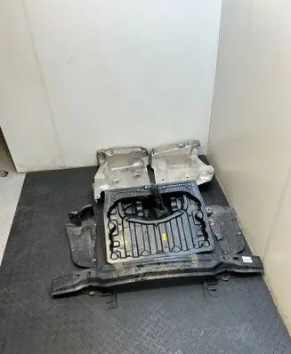 BMW 3 E90 E91 Trunk/boot floor carpet liner 7123486 7157118 7138485