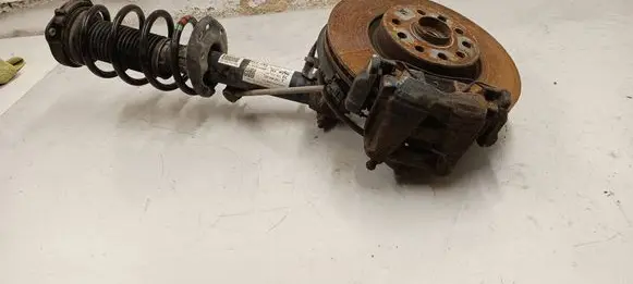 Volkswagen Tiguan Front wheel hub spindle knuckle 5n0412021