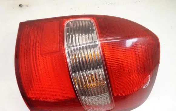 Mazda 323 Rear/tail lights