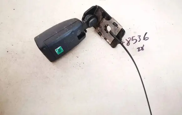 KIA Ceed Rear seatbelt buckle