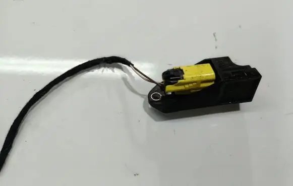 Skoda Superb B5 (3U) Airbag deployment crash/impact sensor 0234DRNT14V8