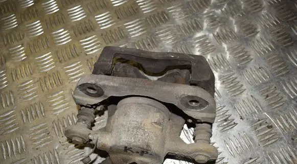 BMW 1 E81 E87 Front brake caliper