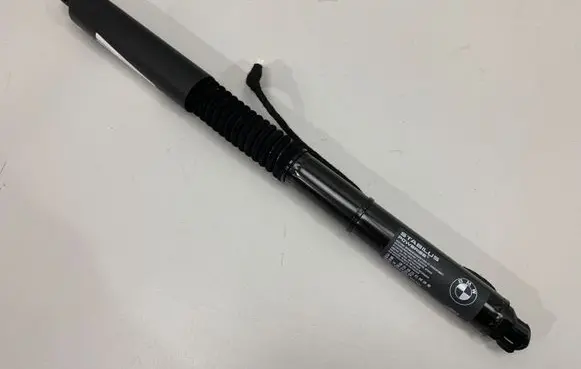BMW X3M F97 Tailgate/trunk strut/damper 9482795