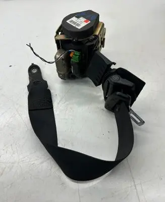 Mercedes-Benz E W211 Front seatbelt 561014701 A2118600185