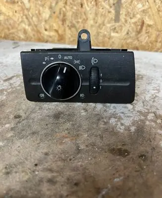 Mercedes-Benz E W211 Light switch 2115450904 04056025