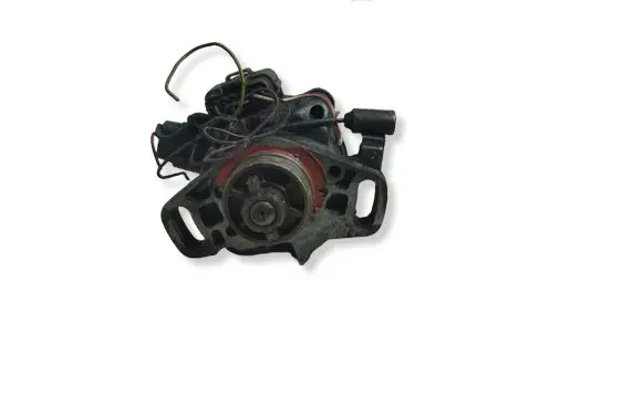 Mazda 323 F Spark distributor T2T57371