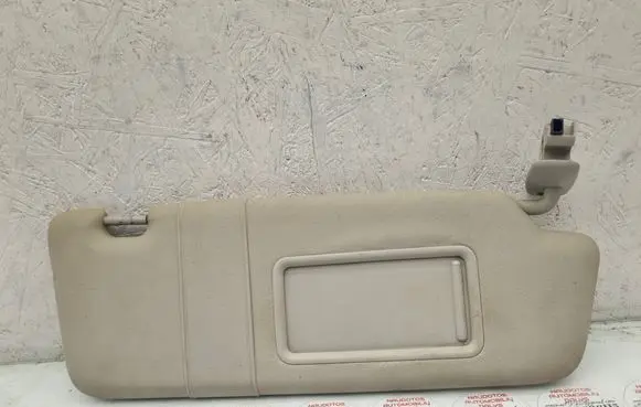 Sun visor