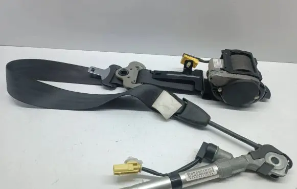 Honda FR-V Front seatbelt 6043666 NSB094GL03