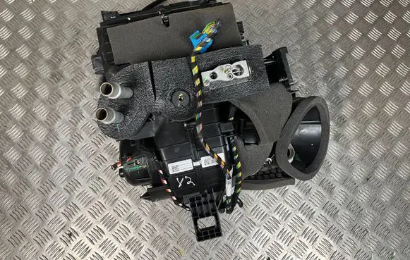 Peugeot 2008 II Interior heater climate box assembly 9849748480