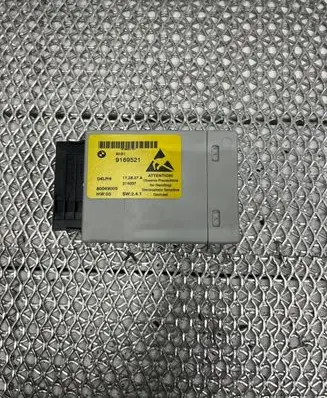 BMW 5 E60 E61 Central console control unit 9169521