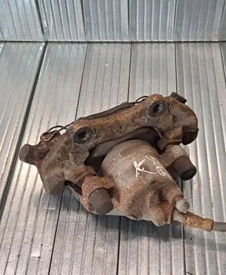Ford Focus C-MAX Front brake caliper
