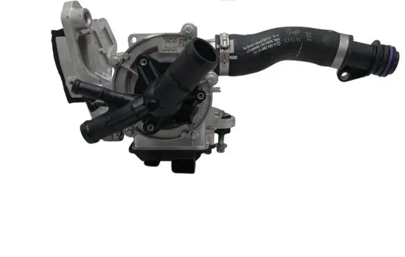 Mercedes-Benz CLA C118 X118 Water pump A2822006000