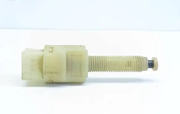 Audi A4 S4 B5 8D Brake pedal sensor switch 4A0945515A