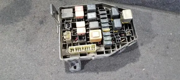 SsangYong Musso Fuse box set 8230005 8232105000