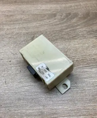 Audi A6 S6 C4 4A Alarm control unit/module 4A0953234F