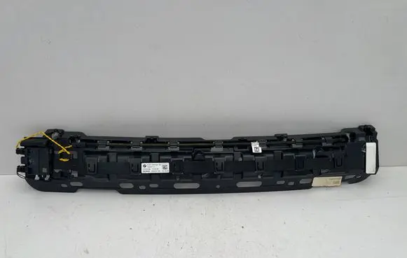 BMW X5 G05 Rear bumper mounting bracket 8070332 7391042