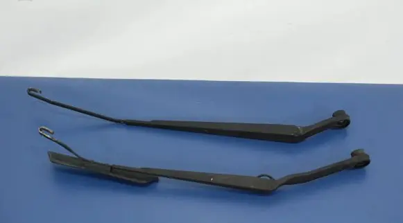 Mazda 626 Front wiper blade arm