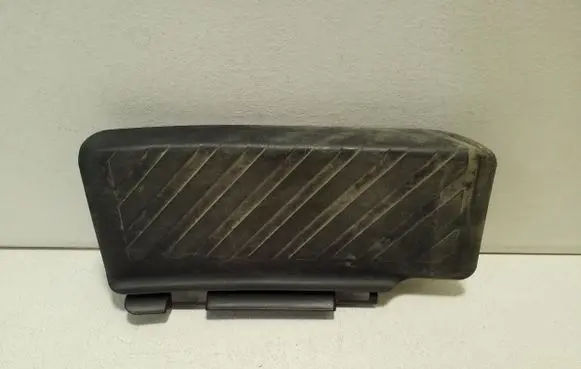 Volkswagen Tiguan Foot rest pad/dead pedal 5Q1864777C