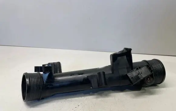 Volvo V60 Intercooler hose/pipe 31368609 31405341