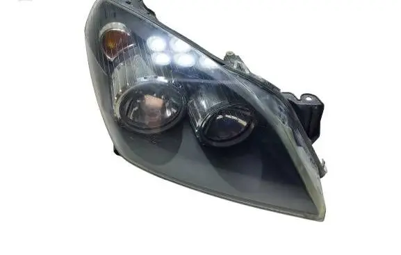Opel Astra H Headlight/headlamp 24451033-KASACJ 24451033