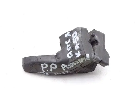 Mitsubishi Pajero Fender foam support/seal 13444619