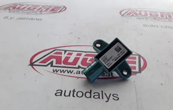Audi A4 S4 B8 8K Airbag deployment crash/impact sensor 8K0955557