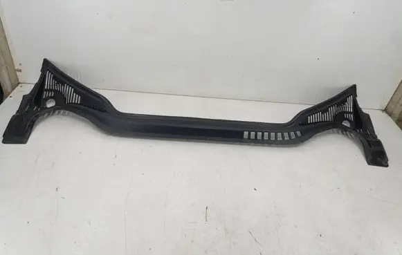 Citroen C5 Wiper trim 9681057880 MP6205