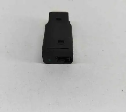 USB socket connector