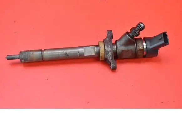 Volvo S40 Fuel injector 328480
