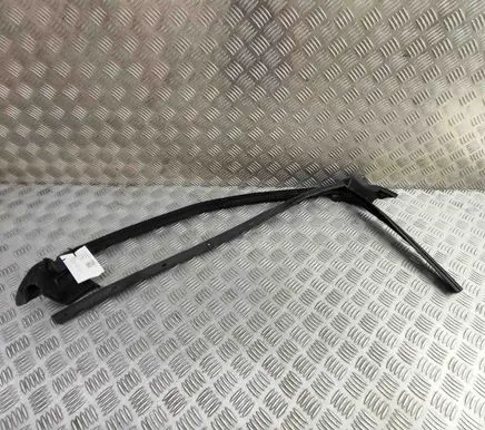 Mercedes-Benz AMG GT R190 C190 Door glass trim A1907270087