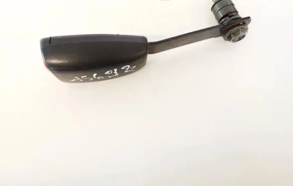 Nissan Almera Front seatbelt buckle nsb1057