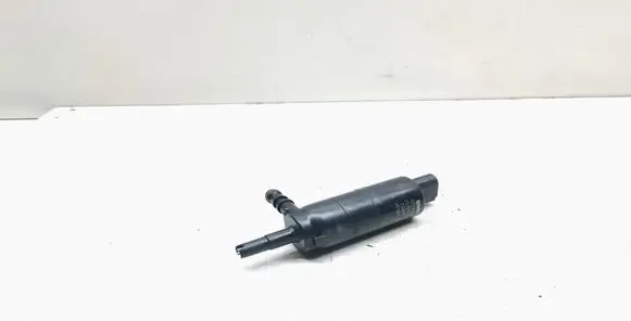 BMW 3 E92 E93 Headlight washer pump 8377430